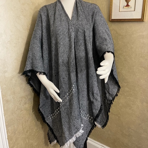 Michael Kors Jackets & Blazers - Michael Kors Cape/poncho